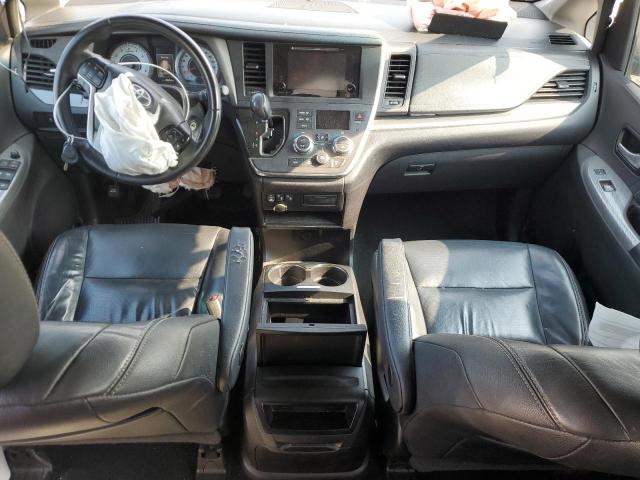 2017 TOYOTA SIENNA SE 5TDXZ3DC3HS840454