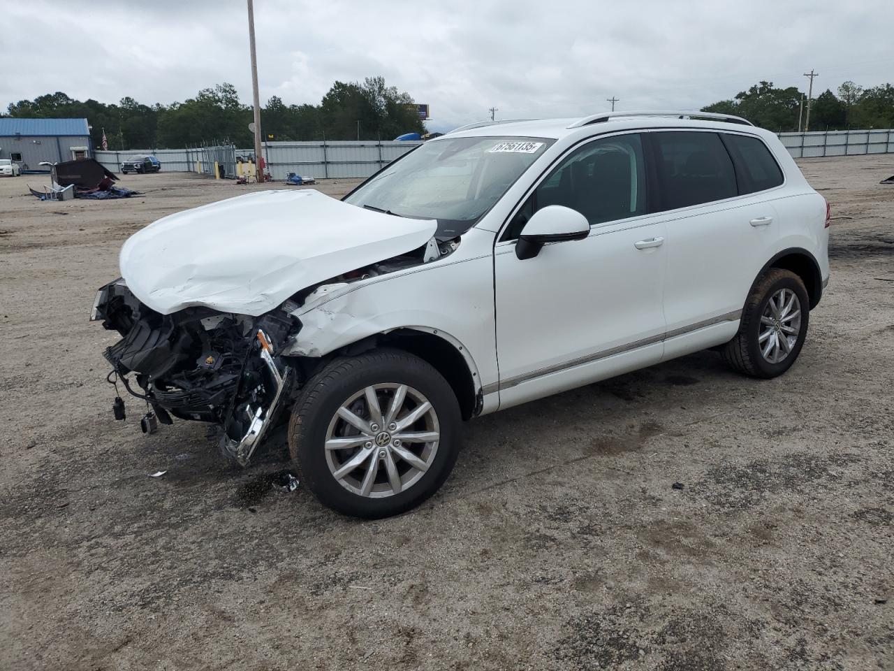 VOLKSWAGEN TOUAREG SPORT