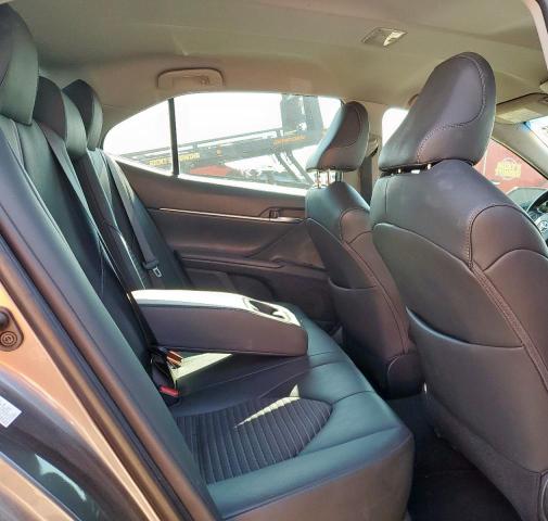 2018 TOYOTA CAMRY L 4T1B11HK5JU075400