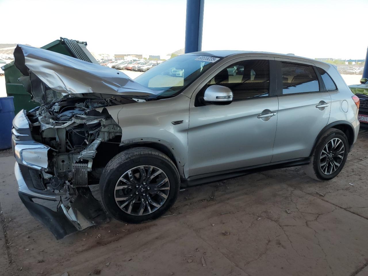 MITSUBISHI OUTLANDER ES