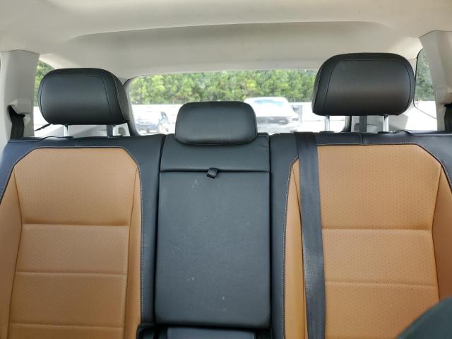 2018 VOLKSWAGEN TIGUAN SE 3VV3B7AX6JM156605