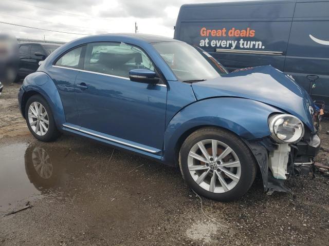 2018 VOLKSWAGEN BEETLE SE 3VWJD7AT2JM708451
