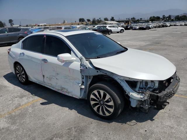 2017 HONDA ACCORD JHMCR6F70HC012152