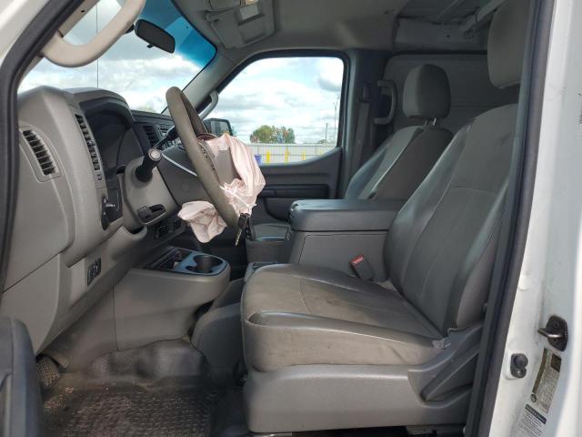 2015 NISSAN NV 2500 1N6AF0KY4FN803974