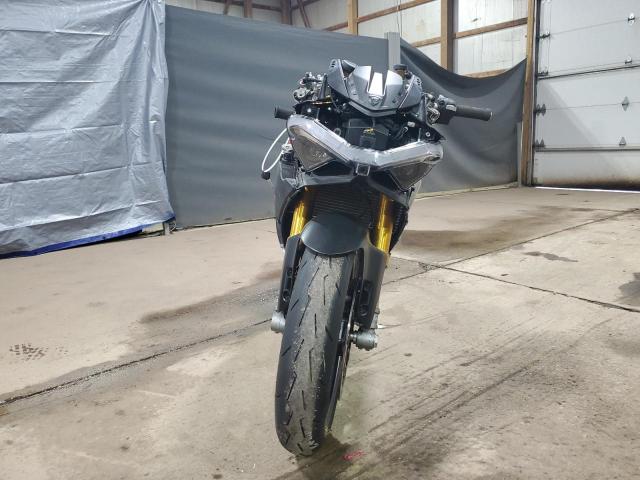 2023 DUCATI PANIGALE V ZDMHAATW7PB012056
