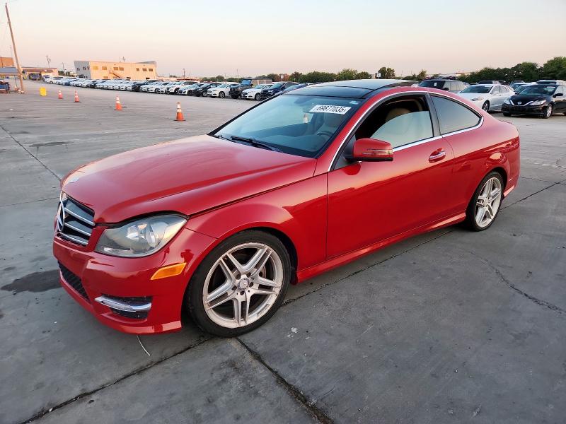 2014 MERCEDES-BENZ C 250 - WDDGJ4HB8EG266542