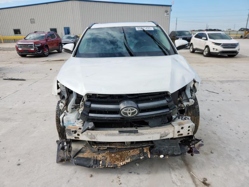 2018 TOYOTA HIGHLANDER SE 5TDKZRFH2JS541078