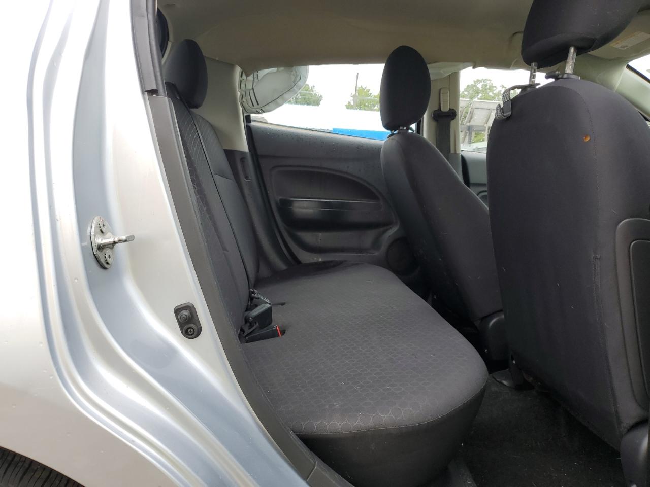 MITSUBISHI MIRAGE ES