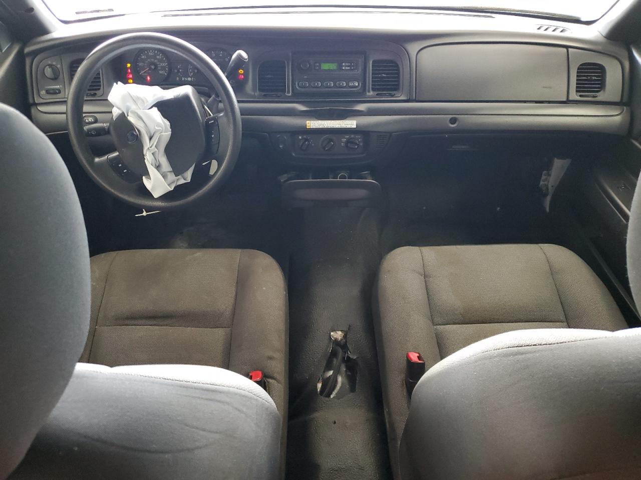 FORD CROWN VICTORIA POLICE INTERCEPTOR