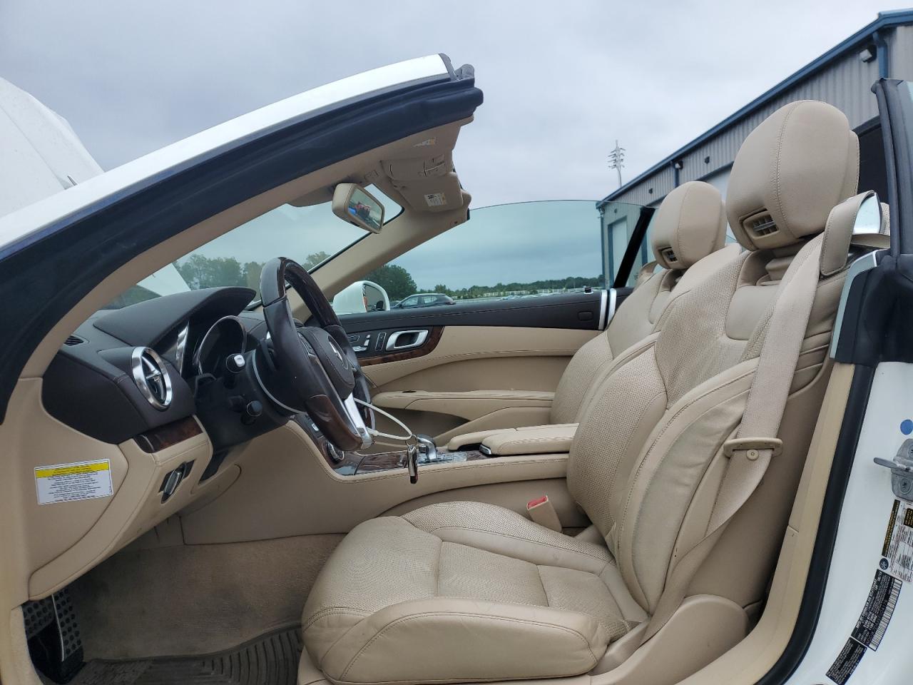 MERCEDES-BENZ SL-CLASS 550