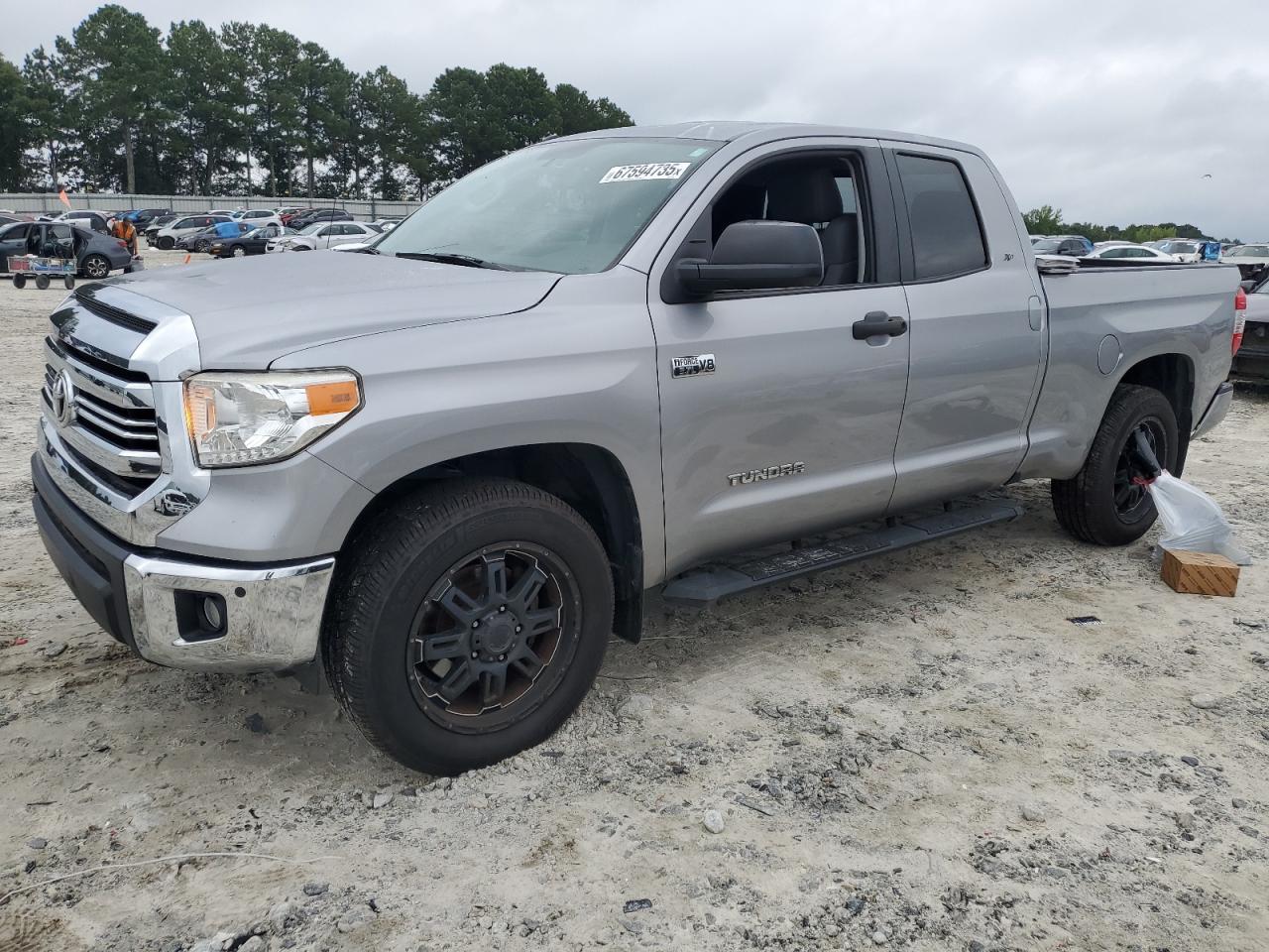 TOYOTA TUNDRA DOUBLE CAB SR