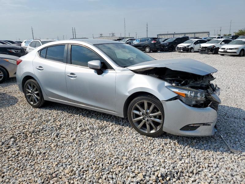 2018 MAZDA 3 TOURING 3MZBN1V32JM181679
