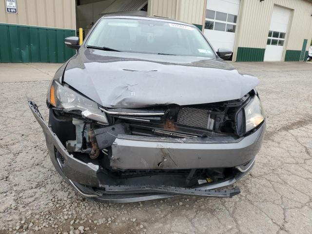 2015 VOLKSWAGEN PASSAT SE 1VWBS7A32FC008285