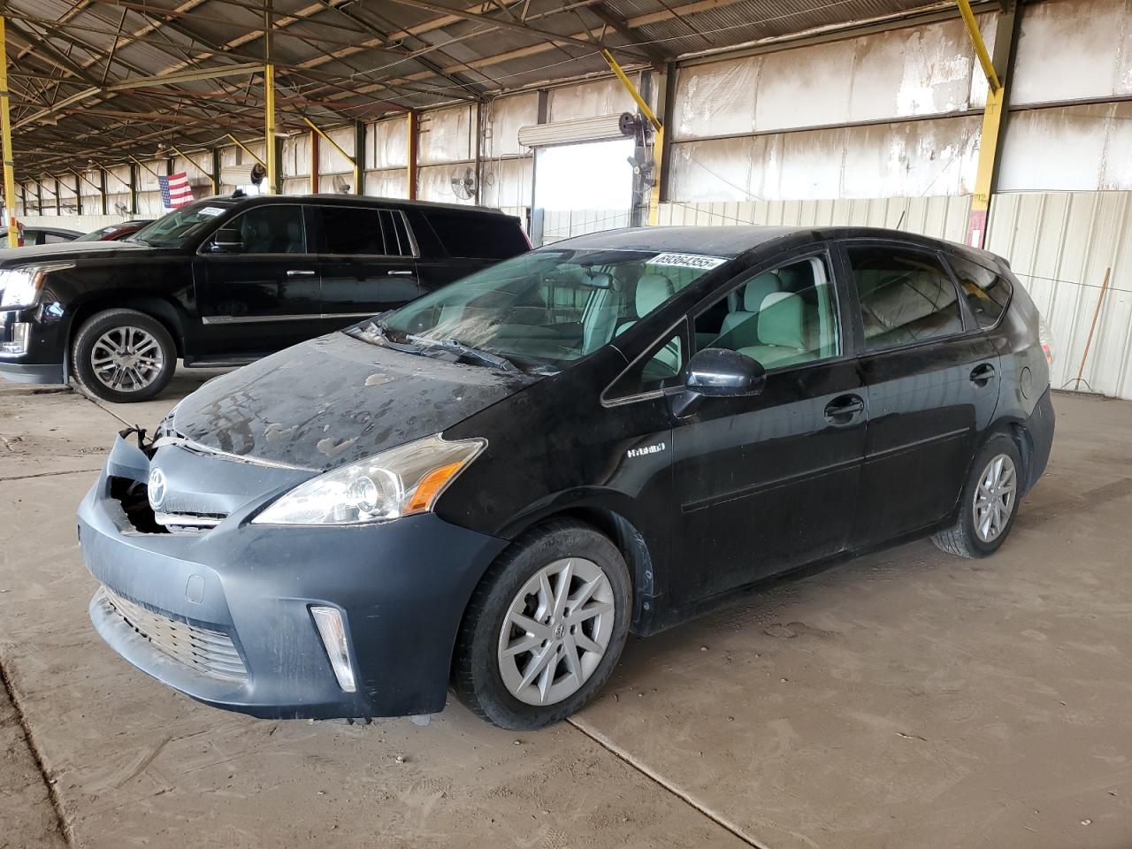 TOYOTA PRIUS V