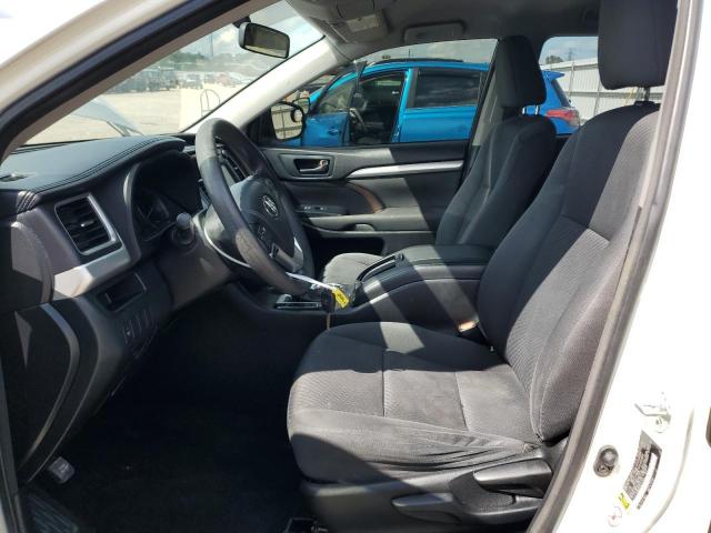 2018 TOYOTA RAV4 HV LE JTMRJREV6JD237194