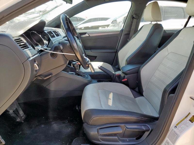 2016 VOLKSWAGEN JETTA SPOR 3VWD17AJ3GM402369