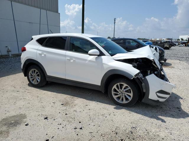 2018 HYUNDAI TUCSON SE KM8J2CA48JU820267