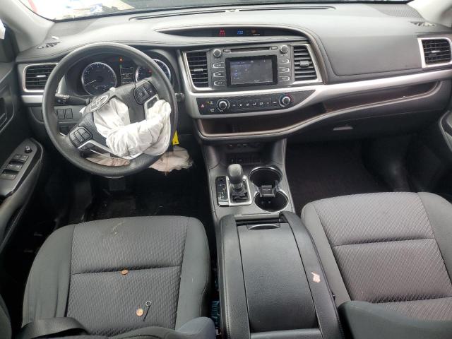 2019 TOYOTA HIGHLANDER LE 5TDZARFH2KS050940