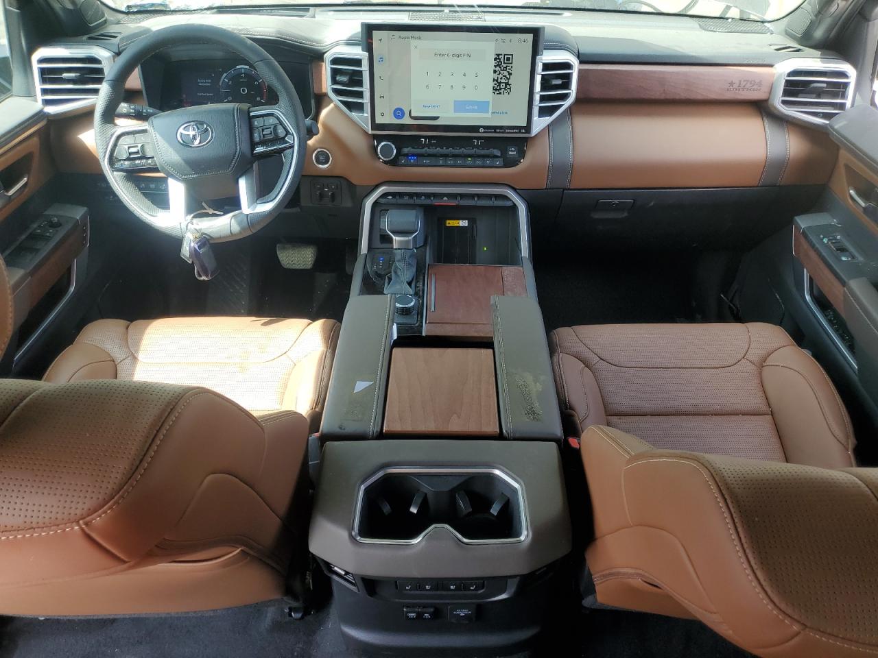 TOYOTA TUNDRA CREWMAX PLATINUM