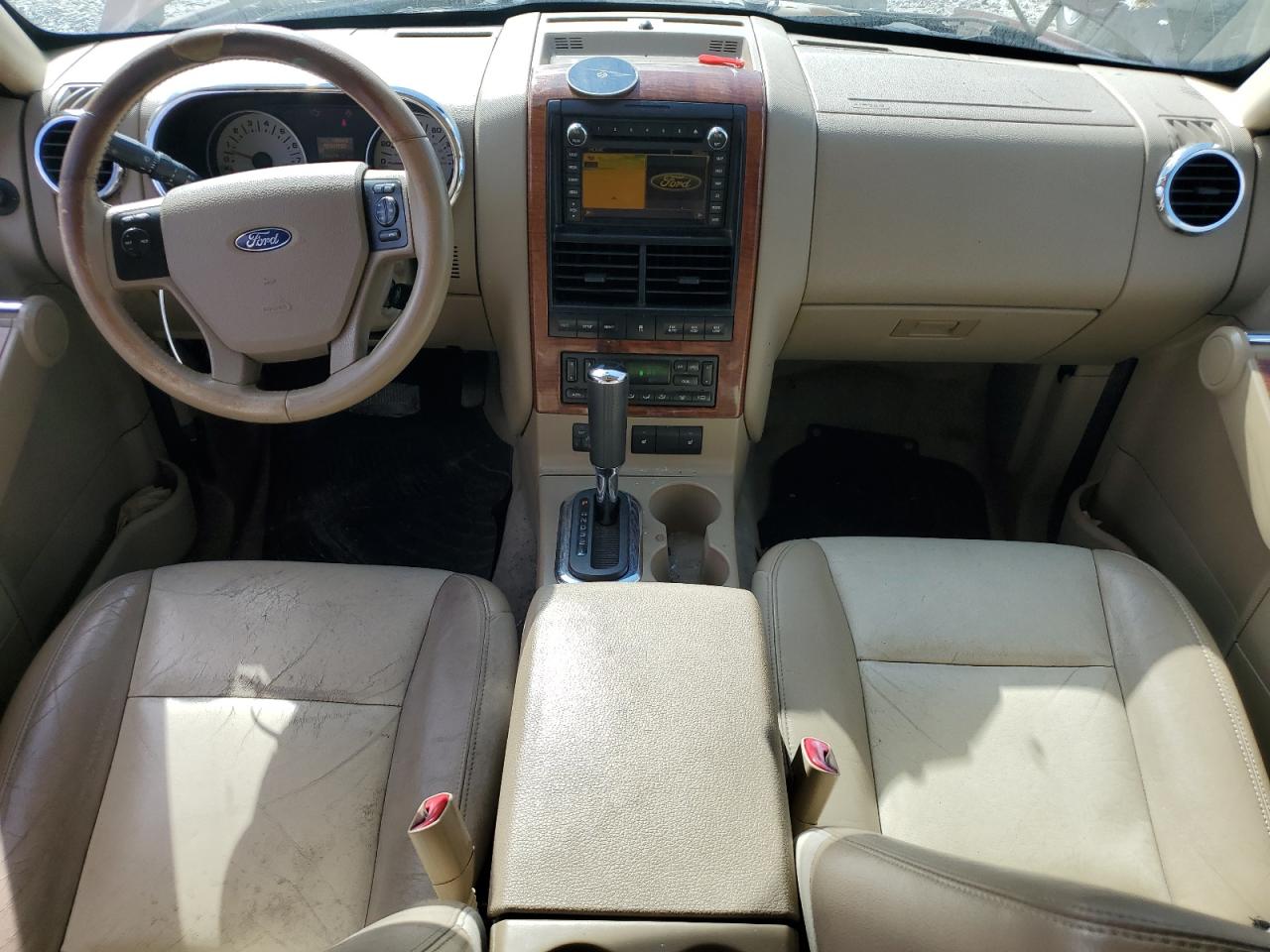 FORD EXPLORER EDDIE BAUER