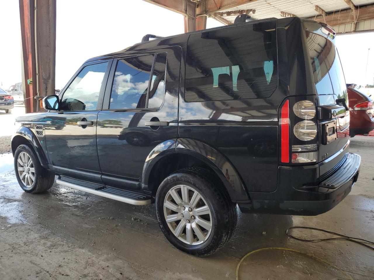 LAND ROVER LR4