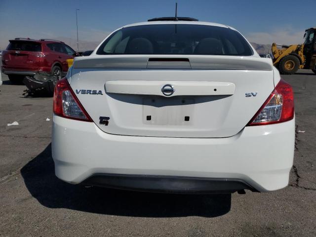2018 NISSAN VERSA S 3N1CN7AP5JL822478