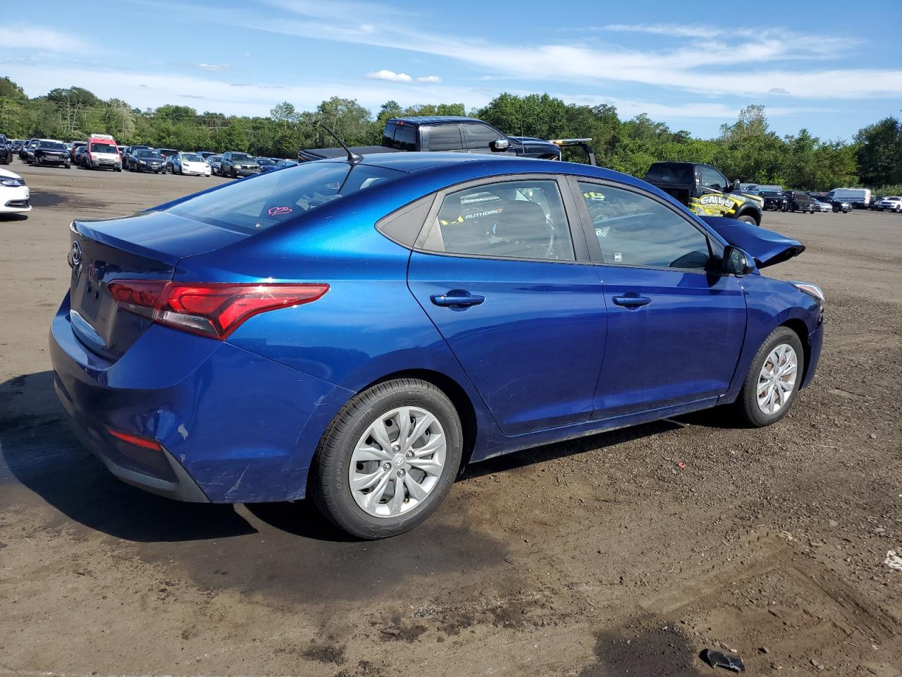 HYUNDAI ACCENT SE