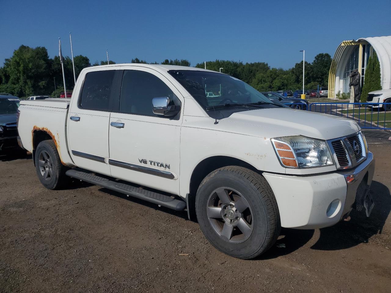 Lot #3215199167 2005 NISSAN TITAN XE
