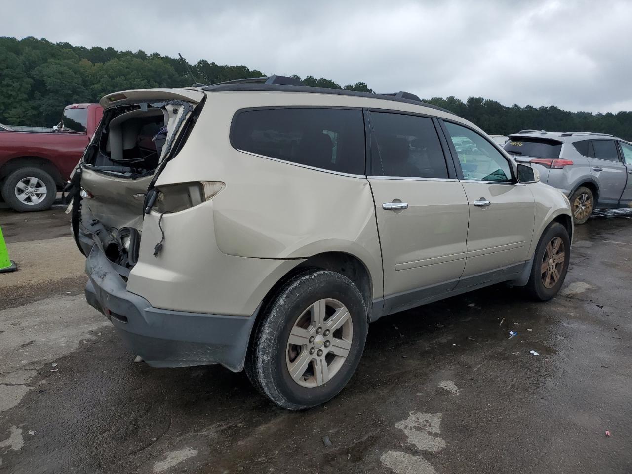 CHEVROLET TRAVERSE LT