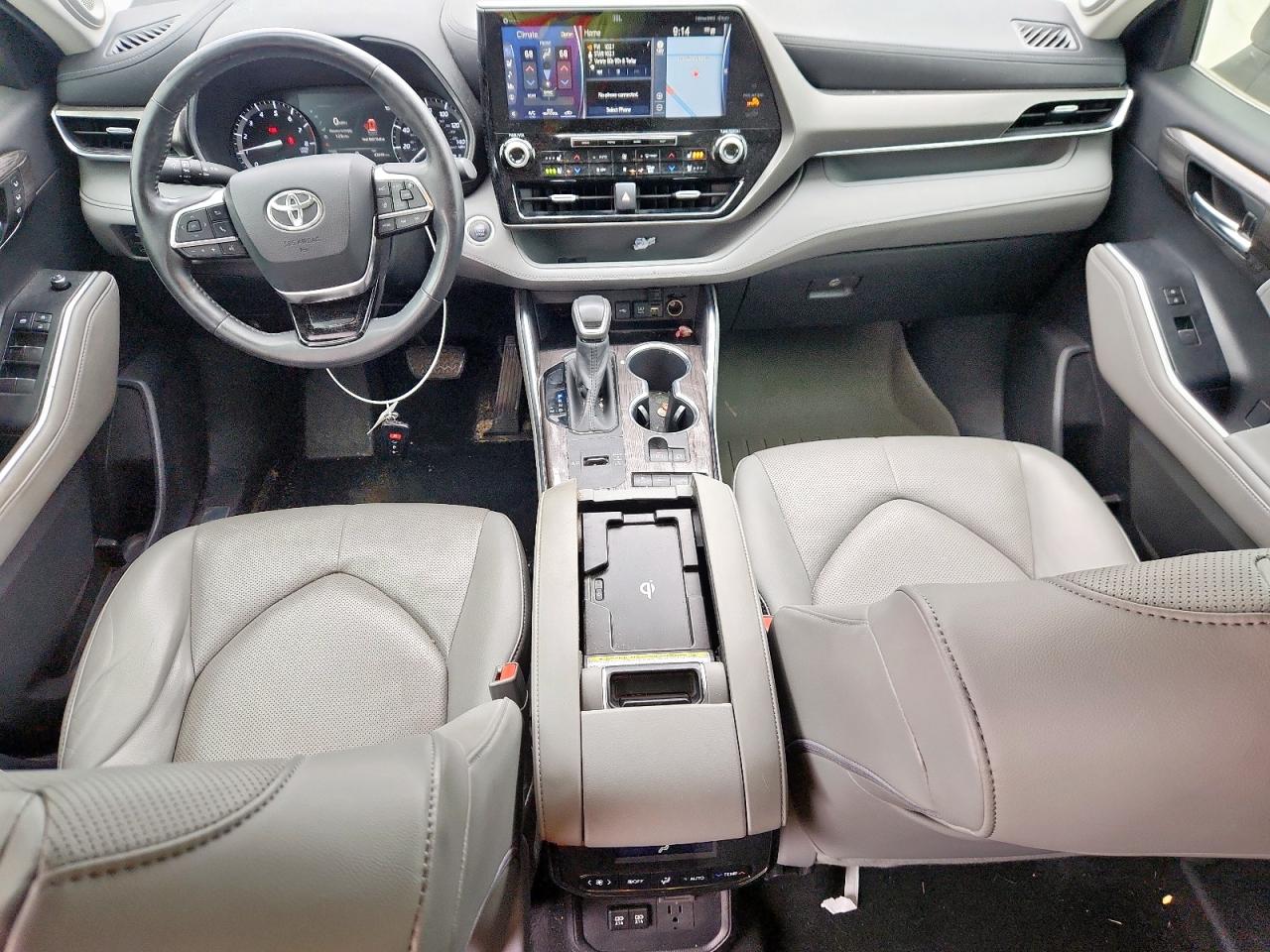 TOYOTA HIGHLANDER LIMITED