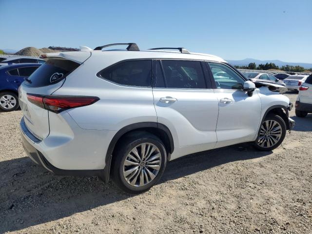 2023 TOYOTA HIGHLANDER 5TDKDRBH9PS037673