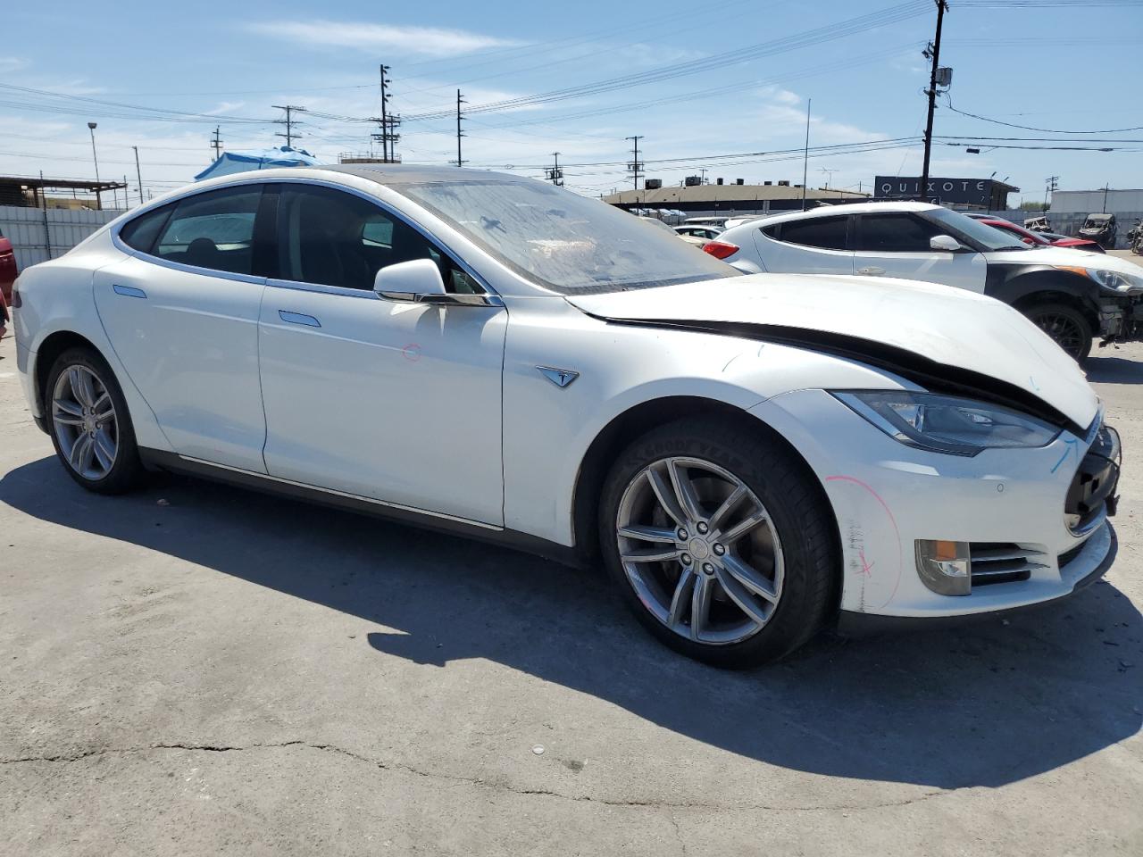 TESLA MODEL S