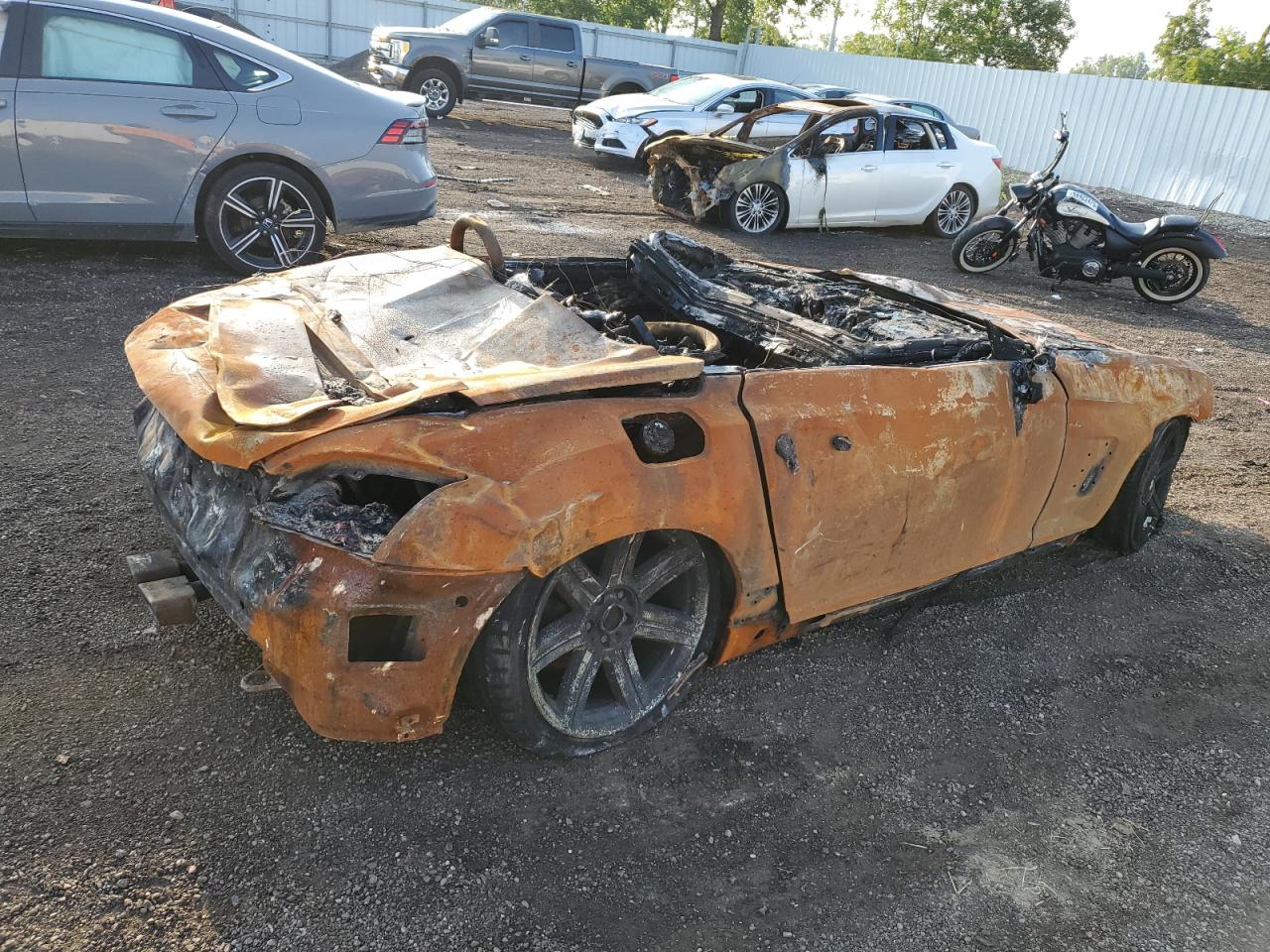 Lot #3315461357 2005 CHRYSLER CROSSFIRE