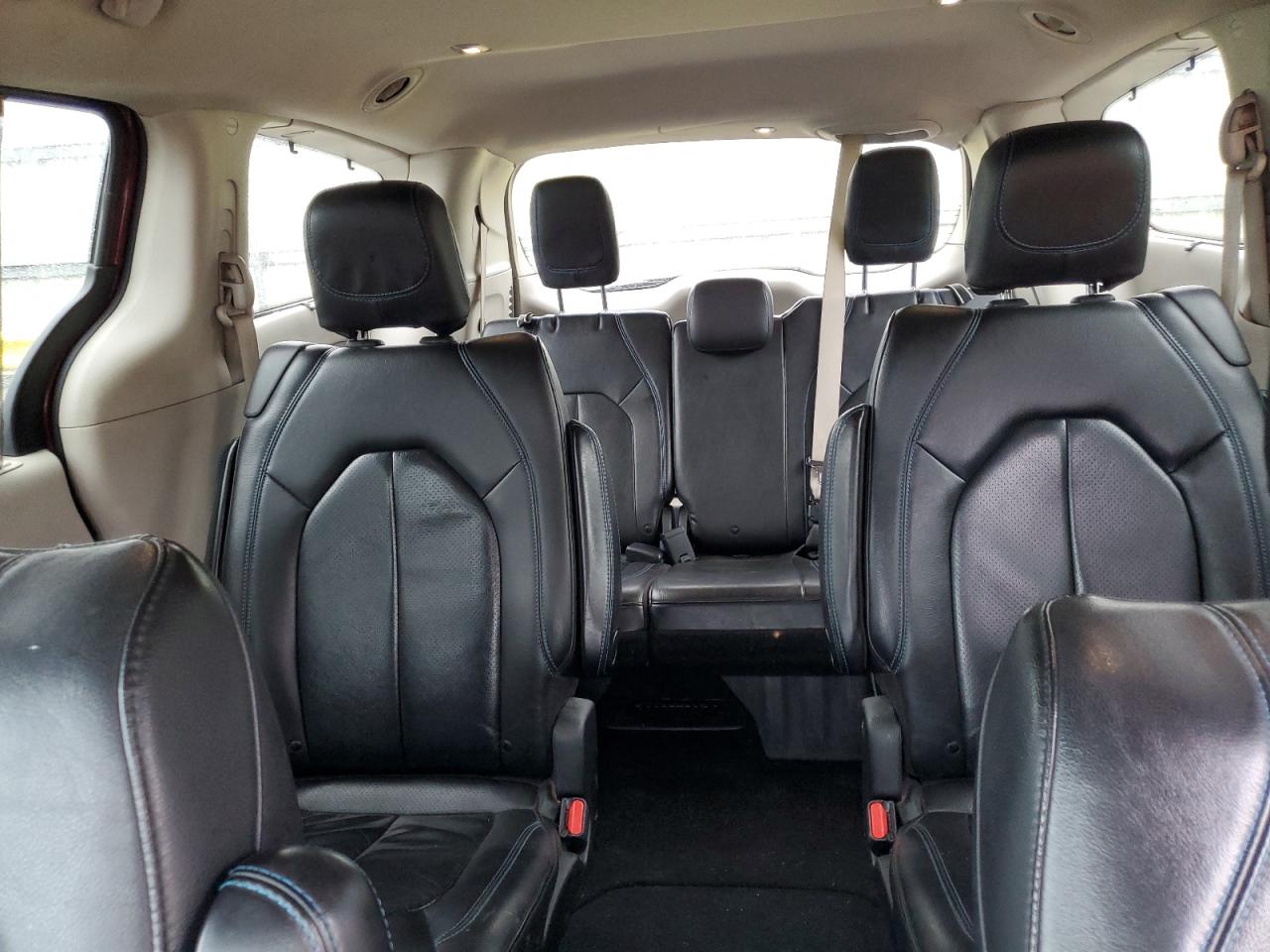 CHRYSLER PACIFICA TOURING L