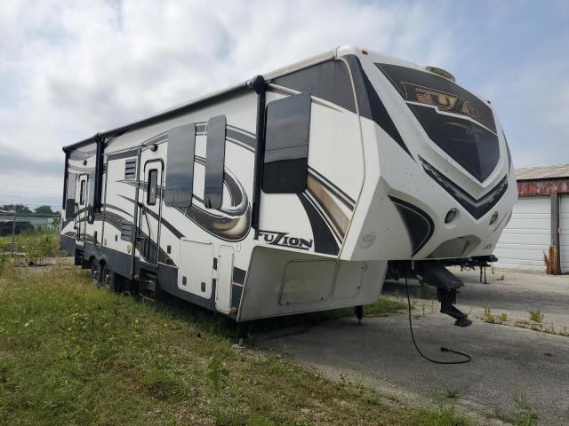 Global Auto Auctions: 2013 KEYSTONE FUZION