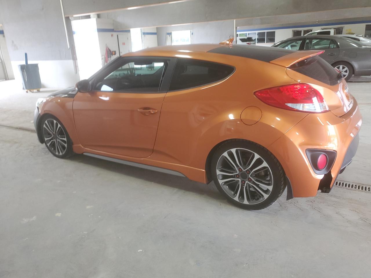 HYUNDAI VELOSTER TURBO