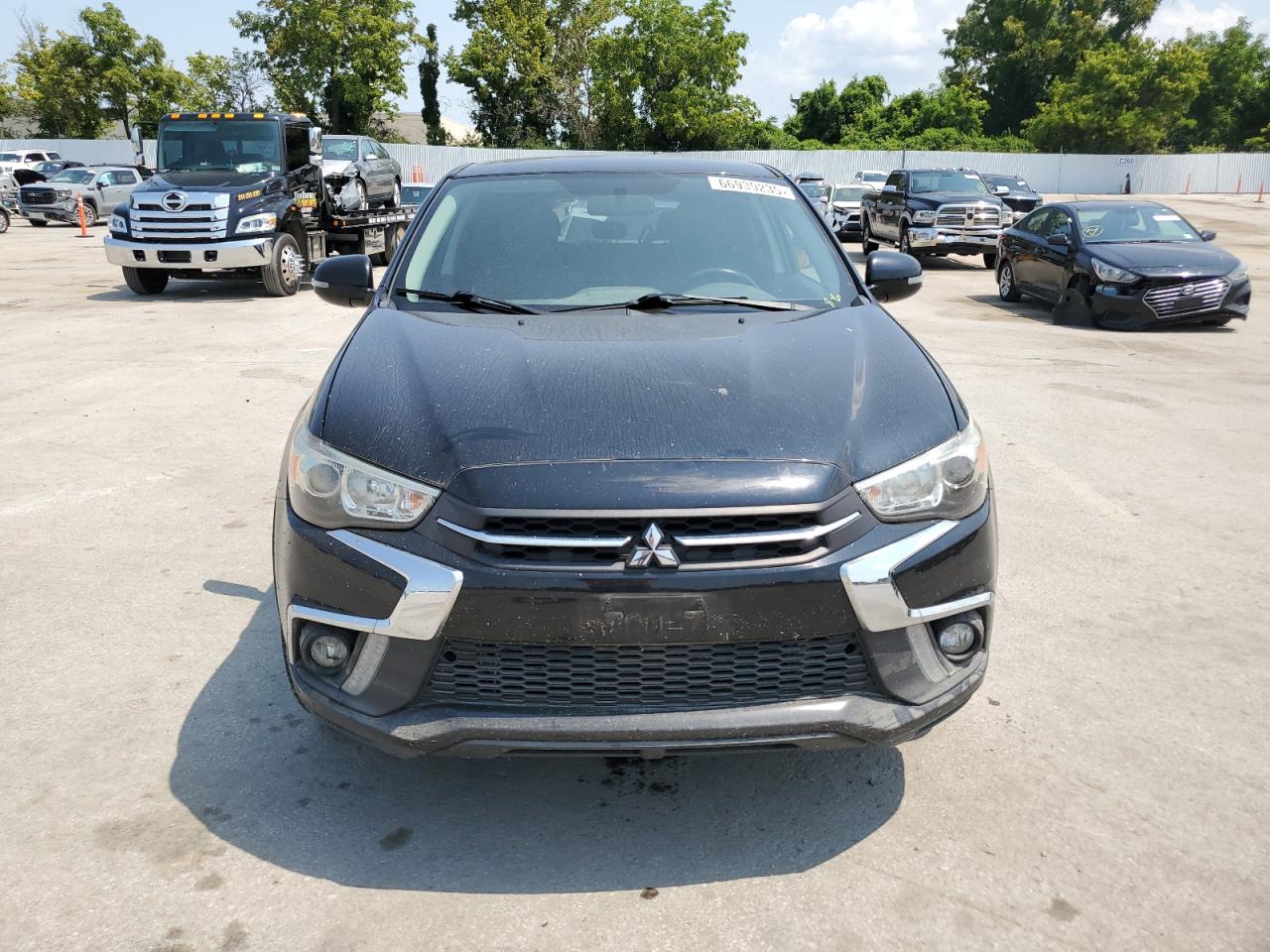 MITSUBISHI OUTLANDER ES