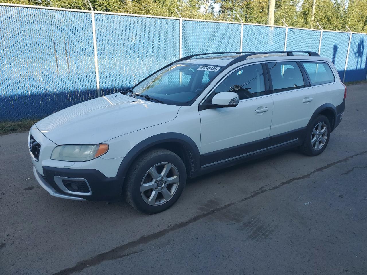 VOLVO XC70 3.2
