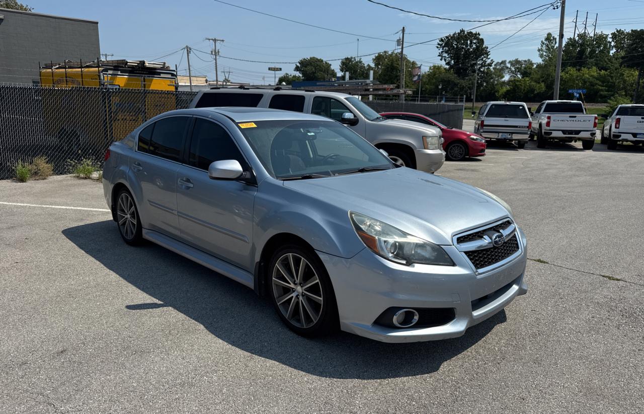 SUBARU LEGACY 2.5I PREMIUM