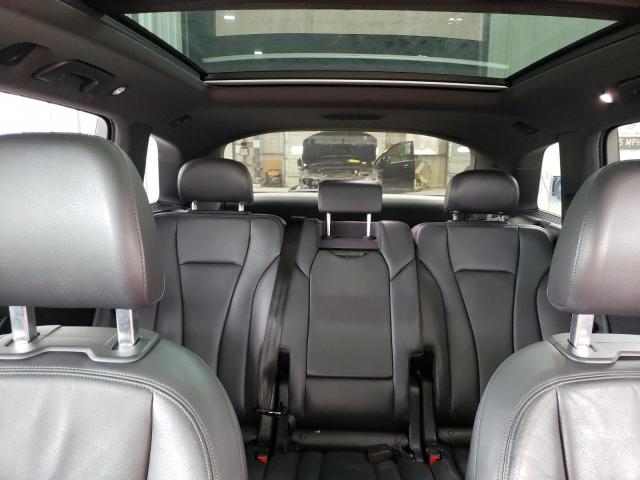 2017 AUDI Q7 PREMIUM WA1LAAF76HD009563