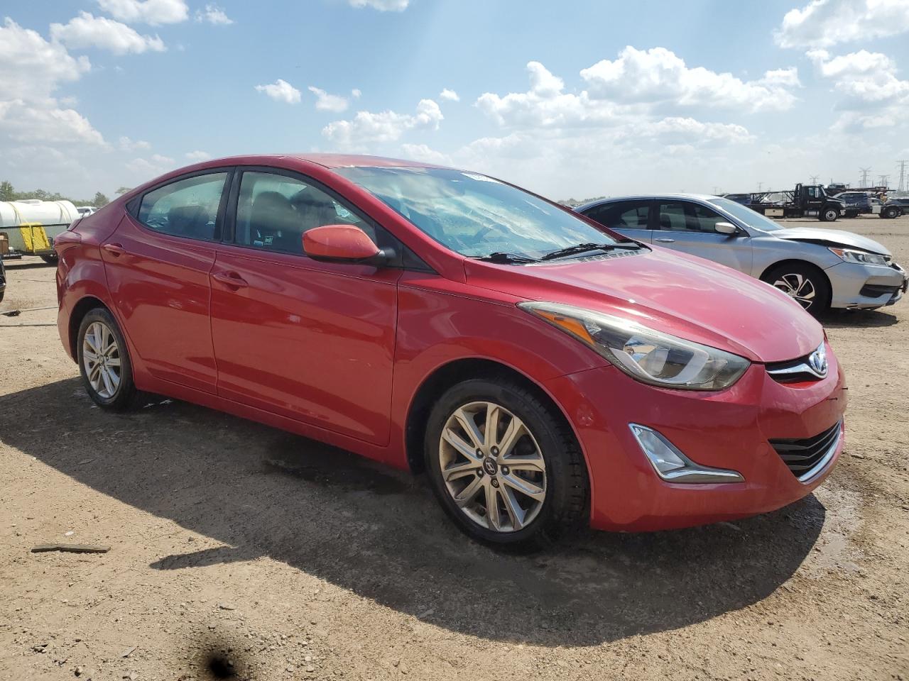 HYUNDAI ELANTRA SE