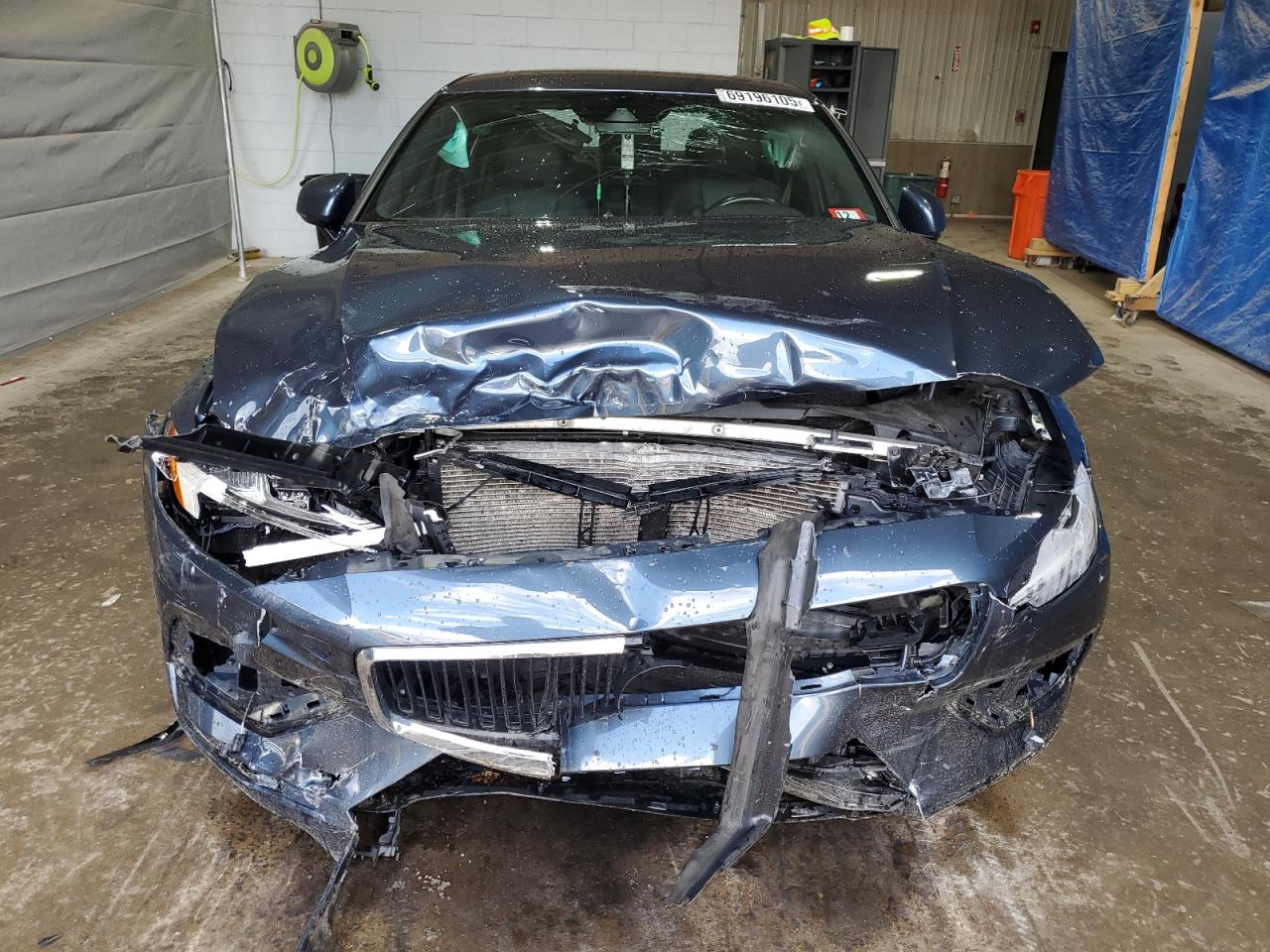 VOLVO S60 T6 MOMENTUM