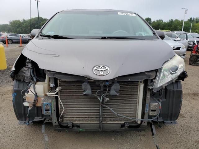 2011 TOYOTA SIENNA XLE - 5TDDK3DC2BS007999