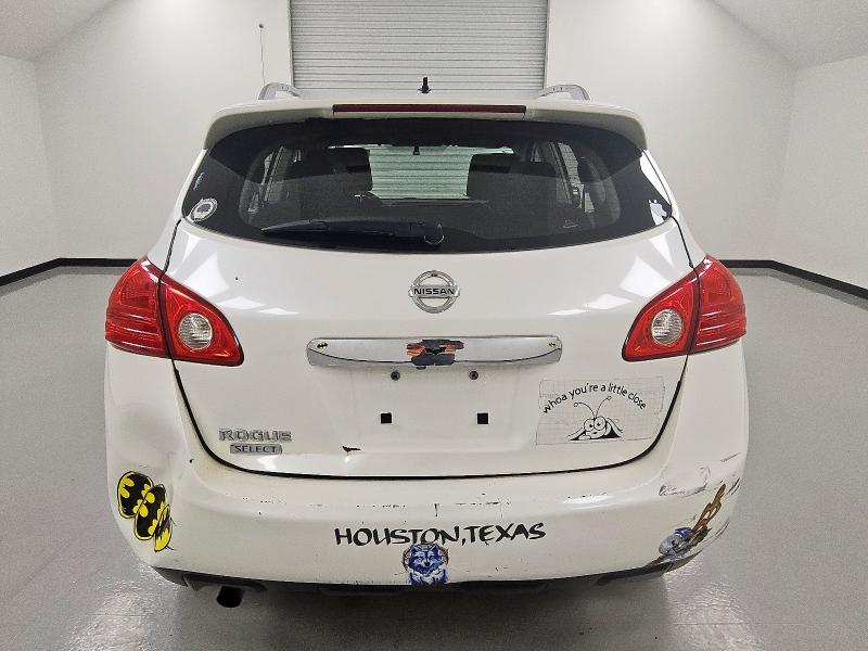 2015 NISSAN ROGUE SELE JN8AS5MT5FW672792