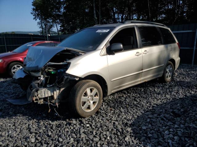 TOYOTA SIENNA CE