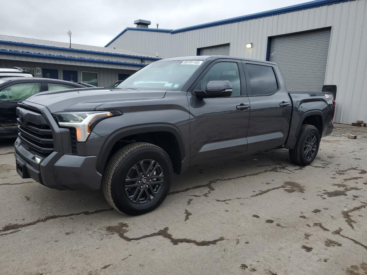 TOYOTA TUNDRA CREWMAX SR