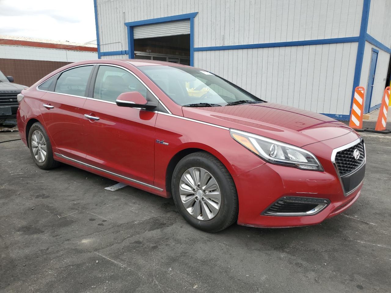 HYUNDAI SONATA HYBRID