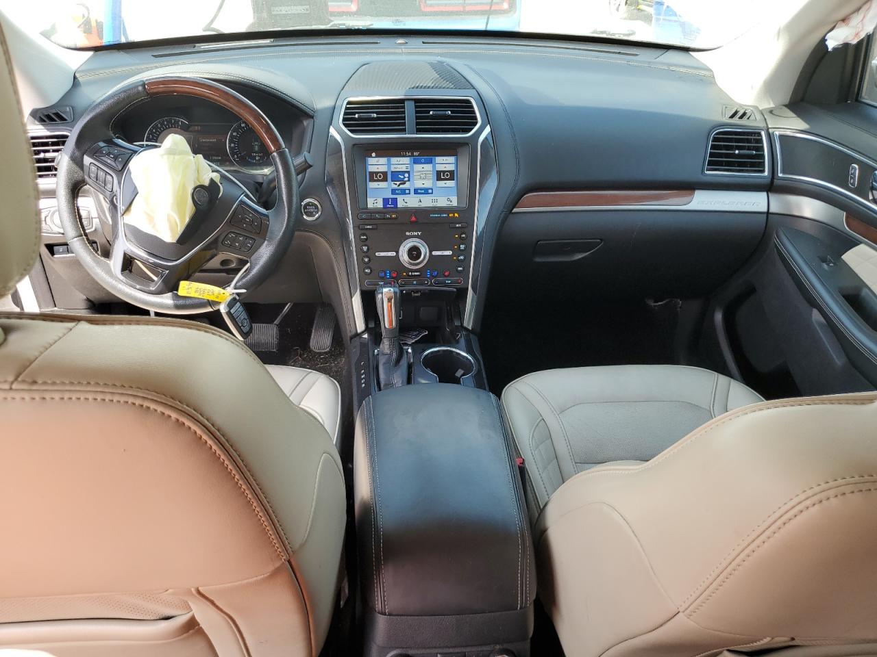 FORD EXPLORER PLATINUM