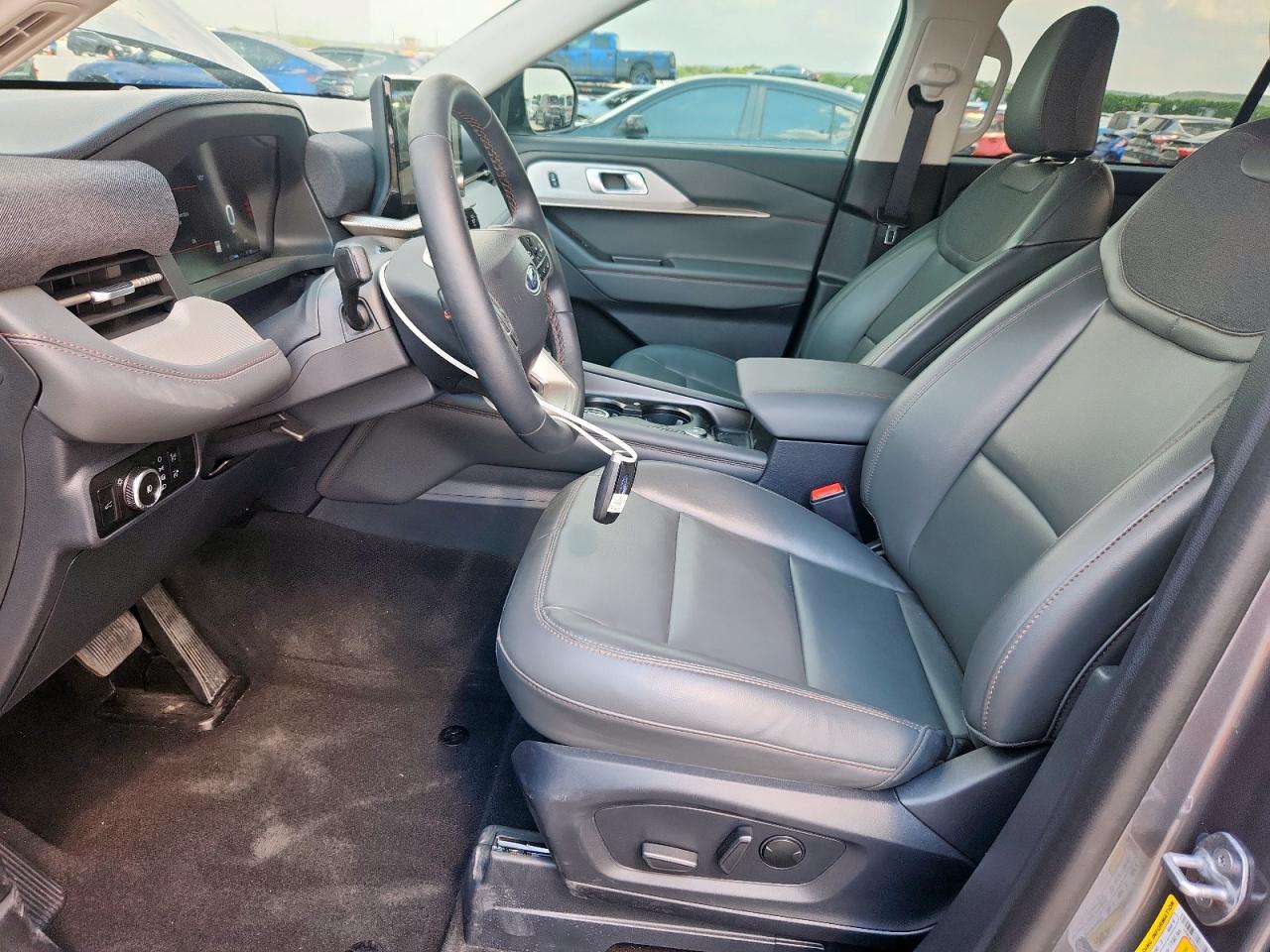 FORD EXPLORER ACTIVE