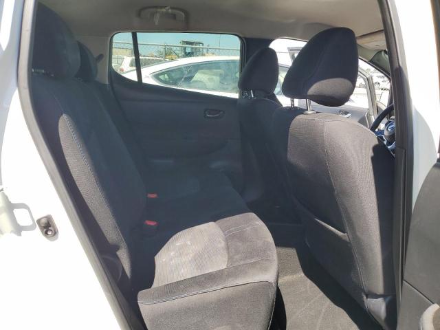 2018 NISSAN LEAF S 1N4AZ1CP1JC301178